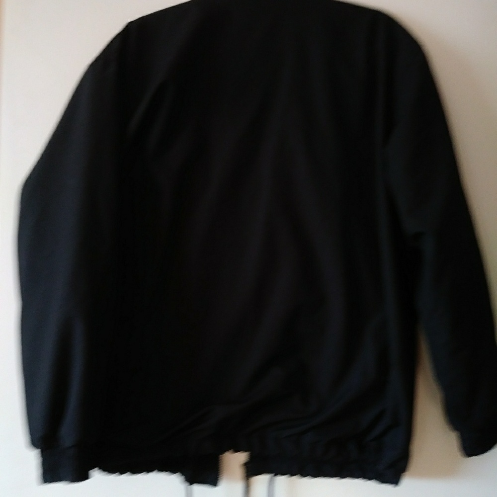 Sport Essentials - Picture 4 of 5